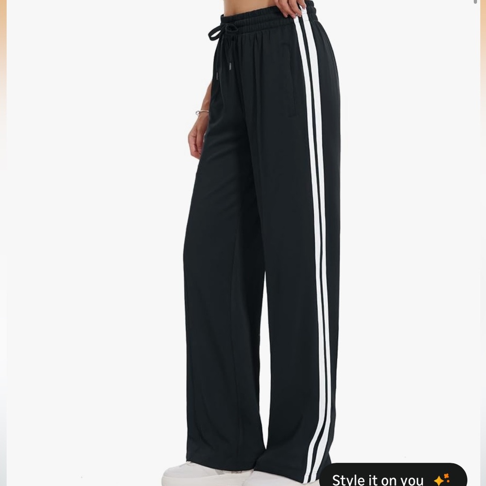 Wide-Leg Black Track Pants with White Side Stripes - Picture 4 of 7